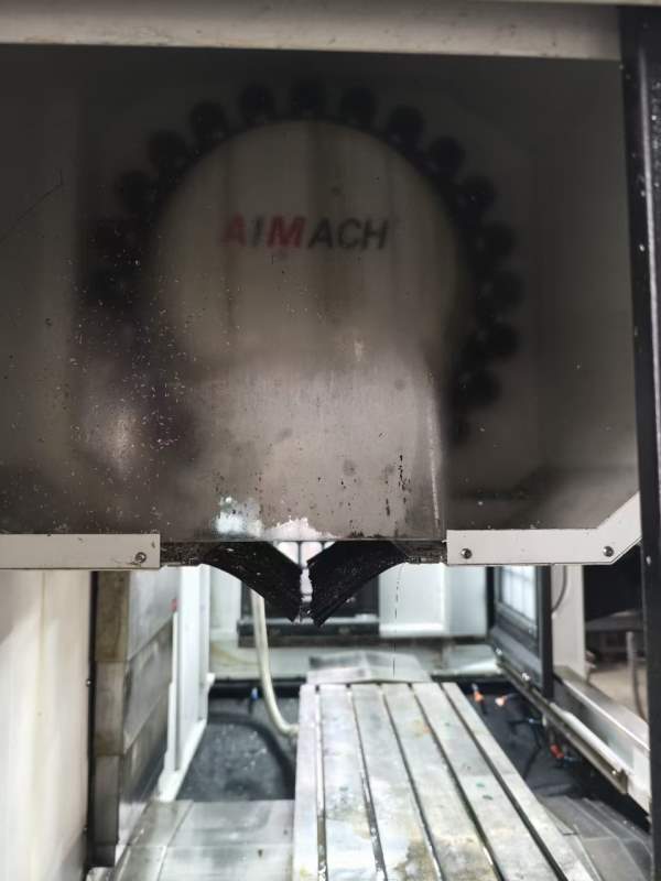 新到两台广东钜匠VH850L加工中心，三轴线规，行程8005.
