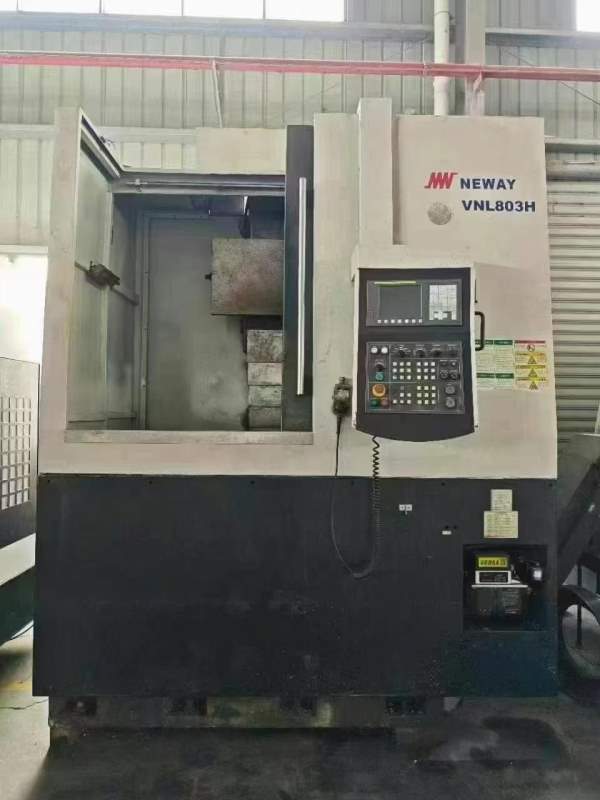 800数控立车纽威VNL803H数控立车，回转直径1000，加工.