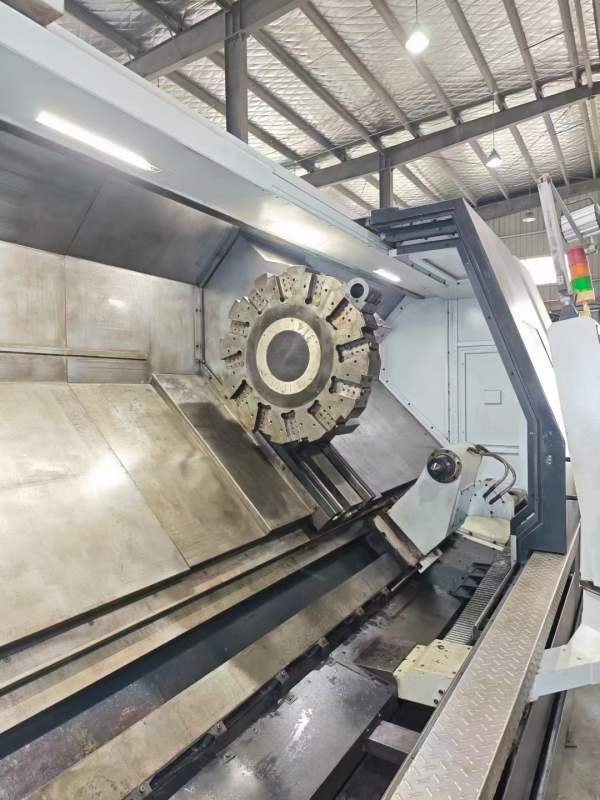 台湾原装程泰重型数控车床GS-6600L2，旋转直径1100mm.
