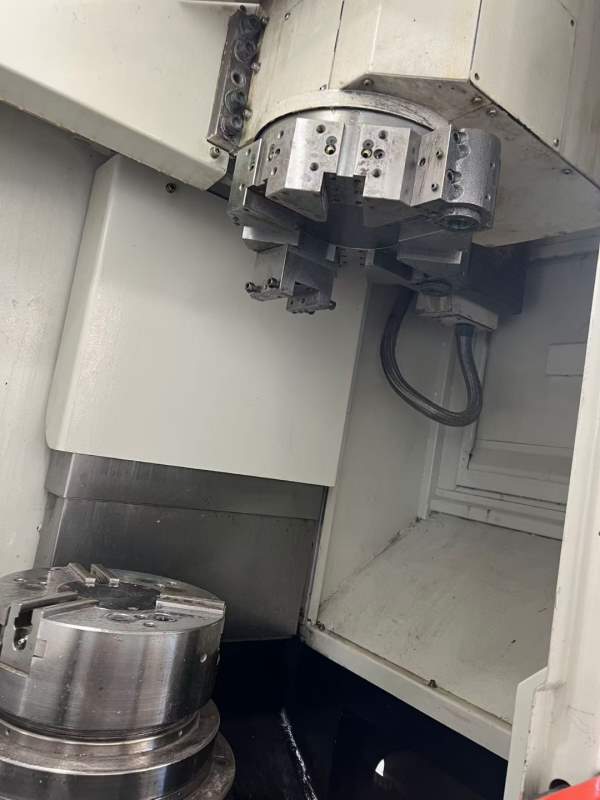 2017年同款四台。台湾油欣精机数控立车VL-450R，主轴.