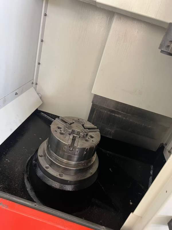 2017年同款四台。台湾油欣精机数控立车VL-450R，主轴.