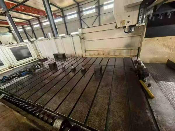 出售：协鸿4028龙门，工作台42.5米，门宽2830，门高14.