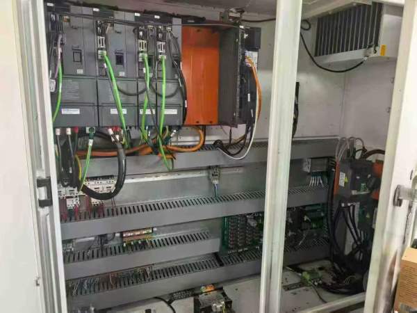 出售：协鸿4028龙门，工作台42.5米，门宽2830，门高14.