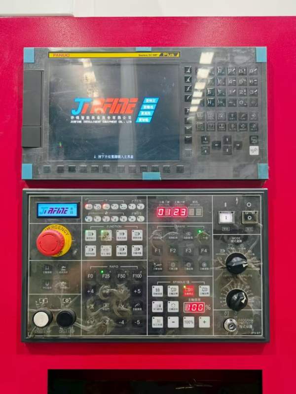 新到两台2024年8月准新乔峰1680重型加工中心，发那科O.