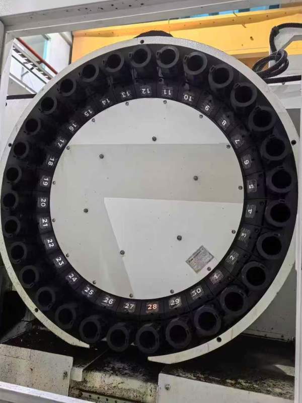 常州工厂在位出售台湾协鸿五轴加工中心型号5A-65E设备.