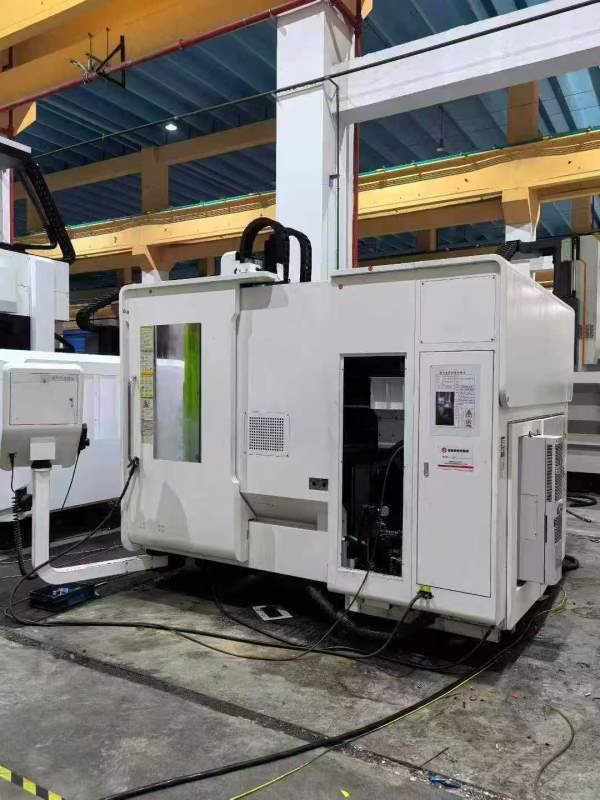 常州工厂在位出售台湾协鸿五轴加工中心型号5A-65E设备.