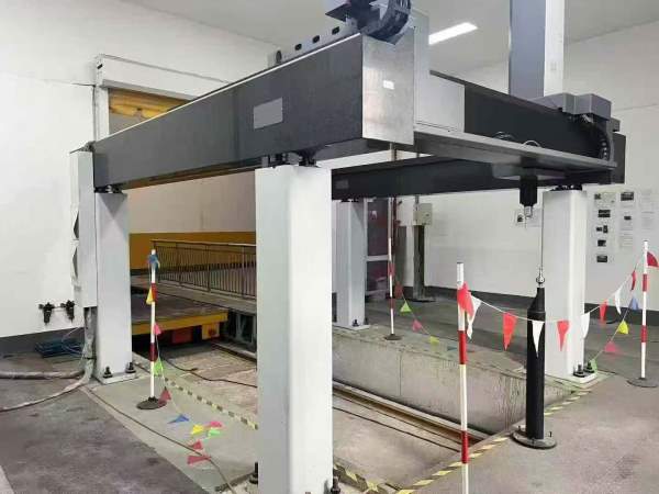 常州工厂在位出售安装未用海克斯康尺寸：20x33x10