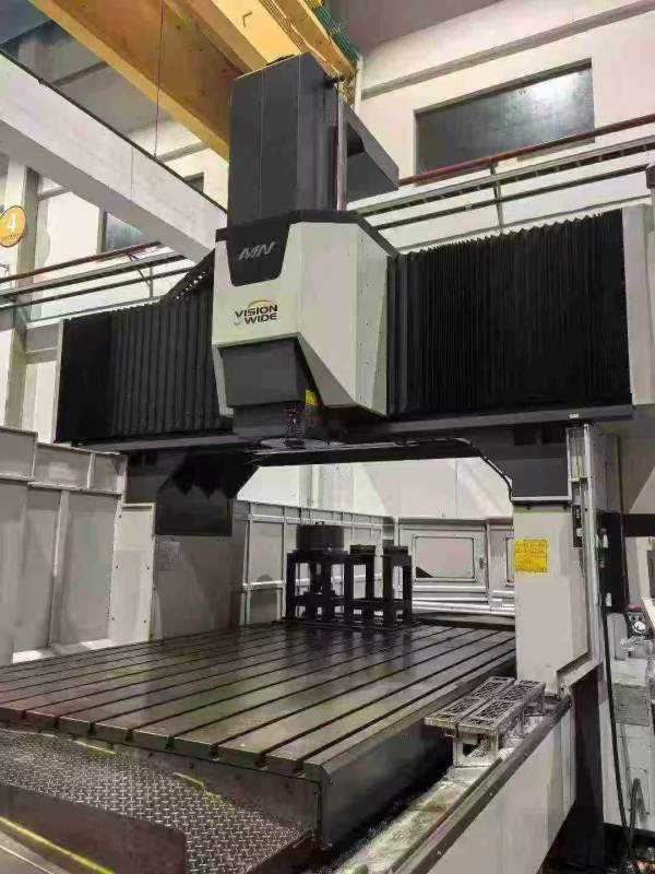 台湾乔威进MH4226数控龙门加工中心，（同款4台）工作.