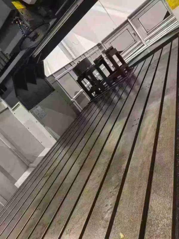 台湾乔威进MH4226数控龙门加工中心，（同款4台）工作.