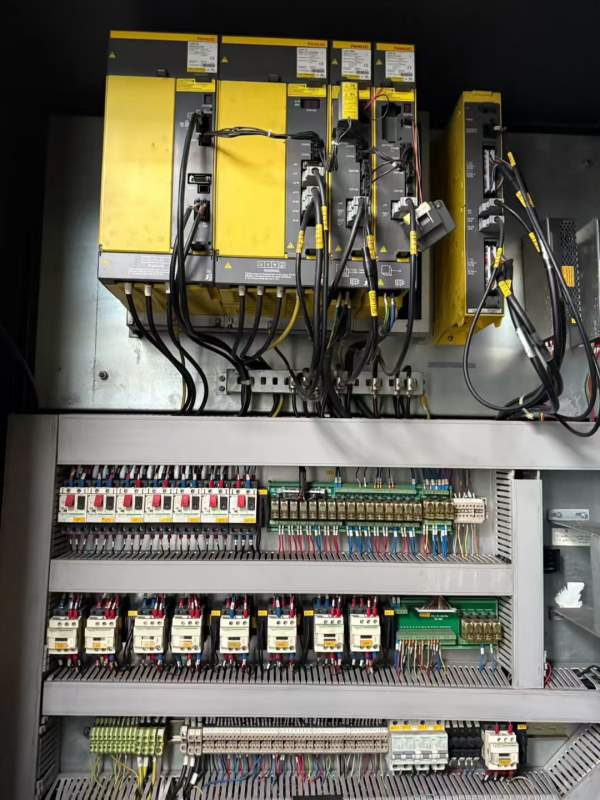 纽威1580三轴硬轨