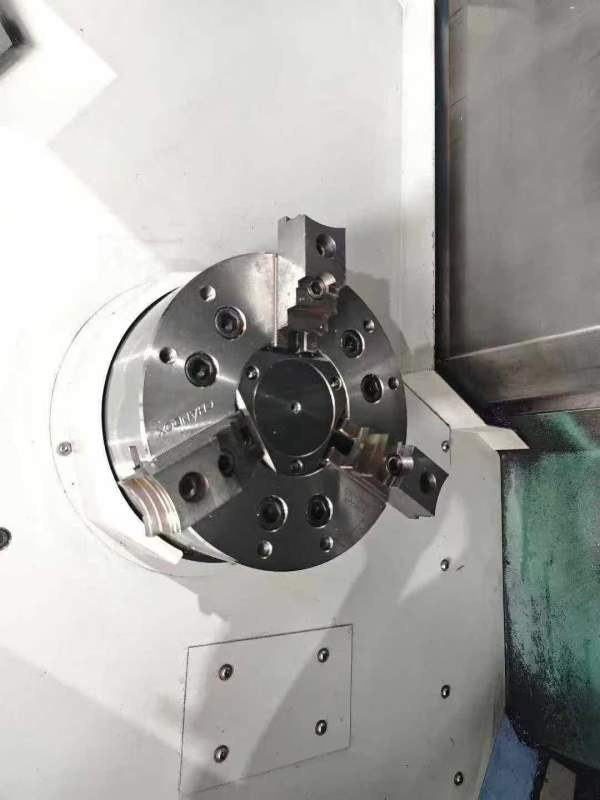 刚刚拿下一台9.9成新2025年斗山迪恩LYNX305数控车床、.