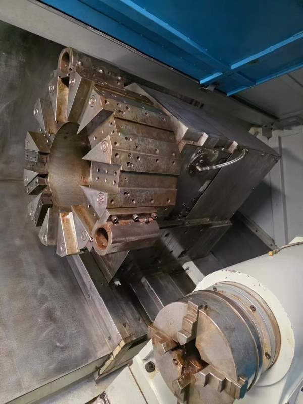 台湾原装立仲CNC-S50/3M重切削数控车床，24寸双液压卡.