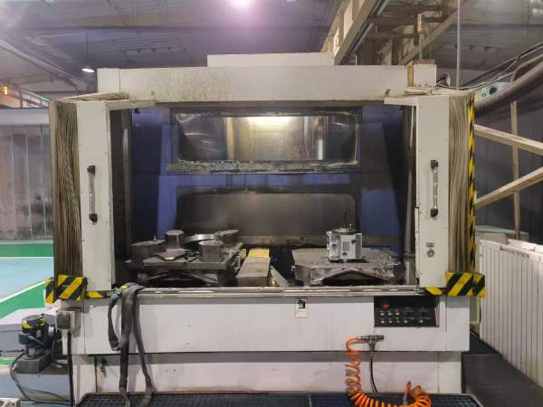 日本三菱800卧式加工中心DH80工作台:800800mmX/Y/Z行.