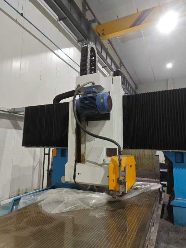 型号：HZ-K2512机床规格磨削工件尺寸（长宽高）mm580.