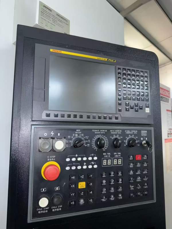 同款两台2024年乔扬1160加工中心，三线滚柱，机械臂刀.