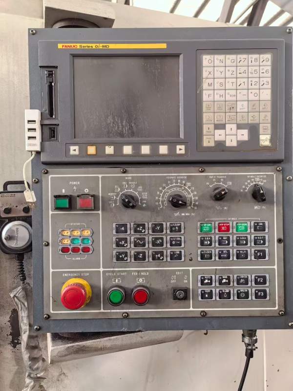 2015年重型宝鸡1060数控铣床，三硬轨，发那科系统，成.