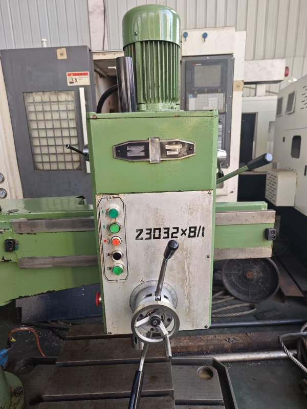 这么漂亮的小摇臂钻能值多少钱