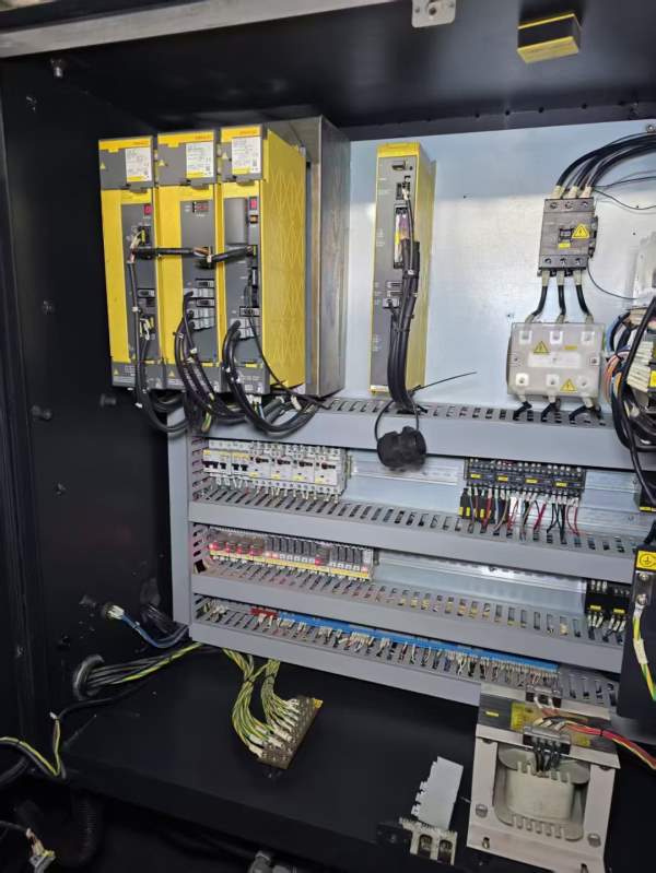 2018年出厂韩国斗山PUMA215，回转直径510，加工长度52.