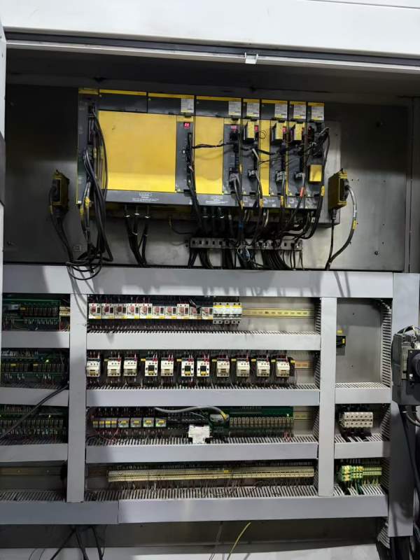 同款两台2018年纽威HM805T双工作台卧加，到T结构，发.