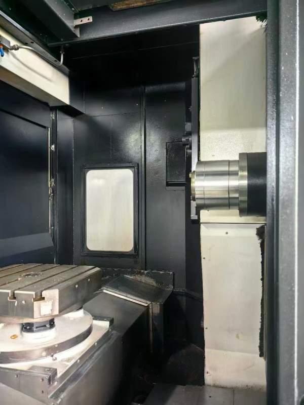 2018年苏州纽威500双工位卧加双工作台交换三轴滚柱导.