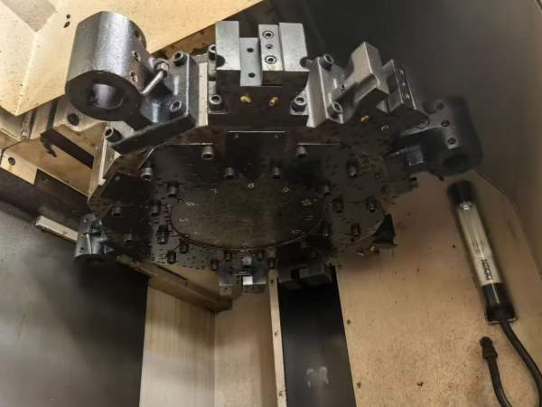 日本大隈V100R高端立车，带铣。加工直径1000，加工高.