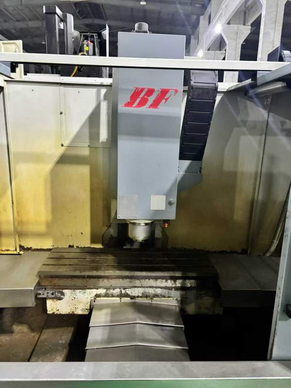 2011年宝丰800数控铣床，凯恩帝系统，三硬轨，8000转.