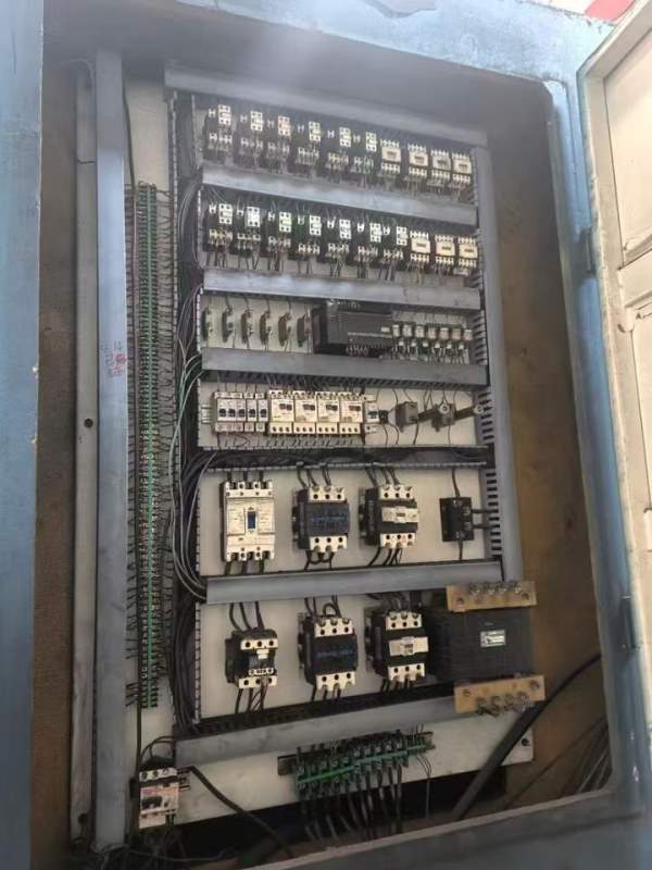 刚刚买下齐齐哈尔机床厂C5123立车床，加工直径2300mm.