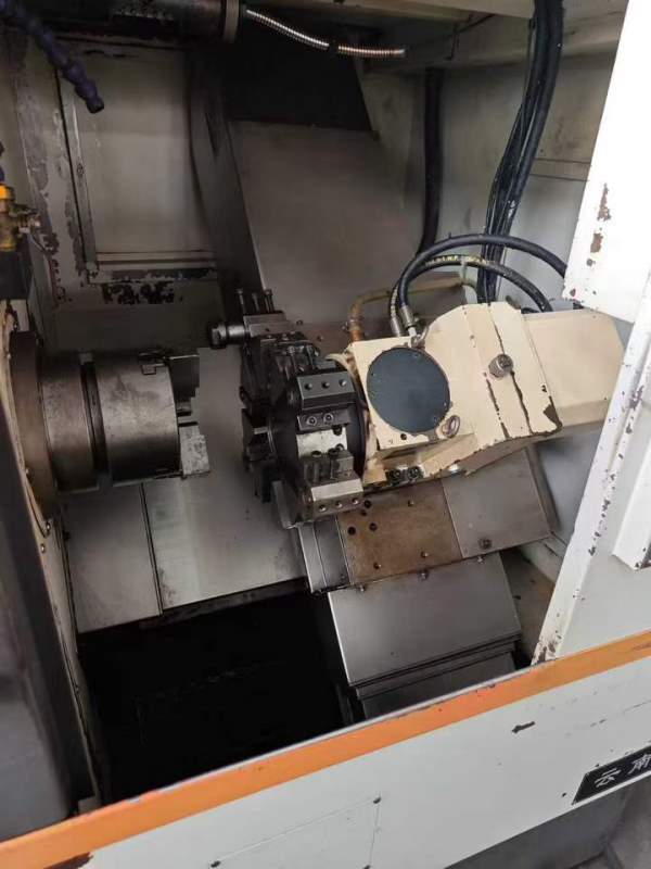 精品云南精机45斜轨车床，6寸卡盘，8工位刀塔，凯恩帝.