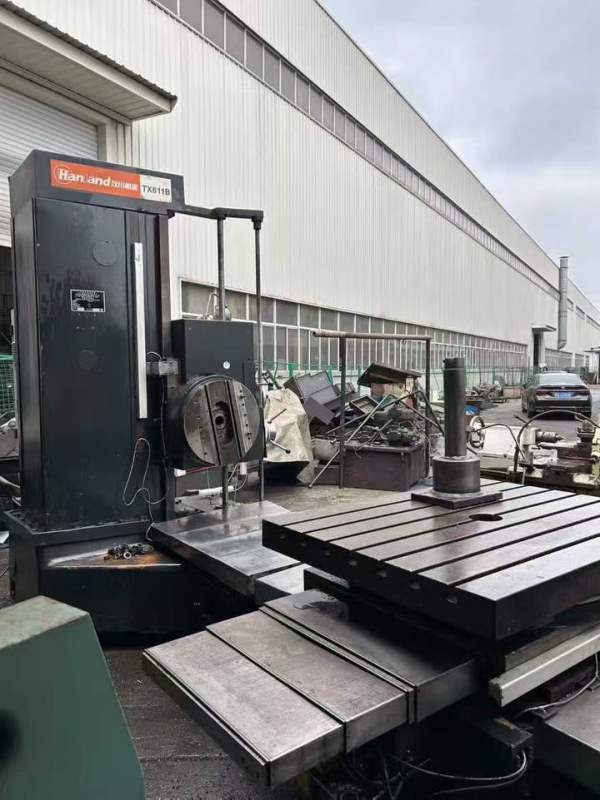 2009年汉川TX611B镗床，超低价