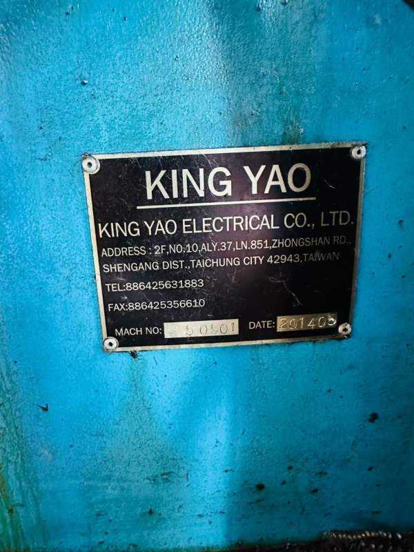 台湾金耀L65数控车床，L，加工长度为2800mm，18寸液压.